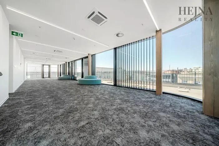Pronájem kanceláře, Ostrava, náměstí Dr. E. Beneše, 108 m2