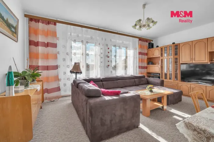 Prodej bytu 3+1, Hlinsko, Československé armády, 76 m2