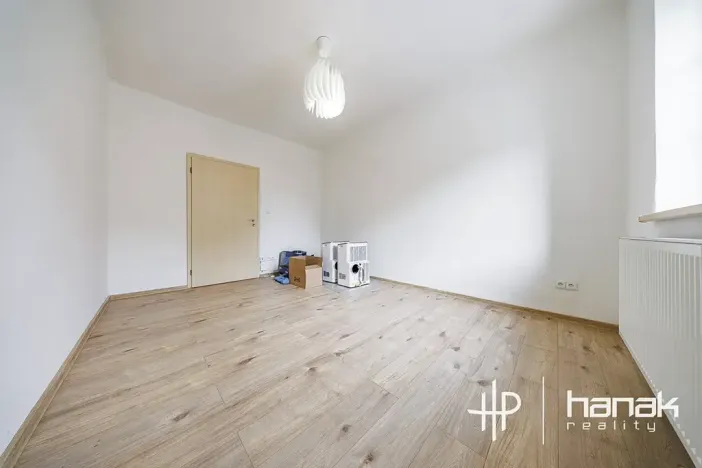 Pronájem bytu 2+1, Olomouc, Thomayerova, 58 m2