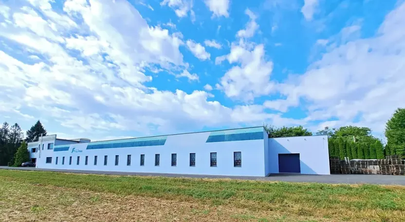 Pronájem skladu, Tečovice, 890 m2