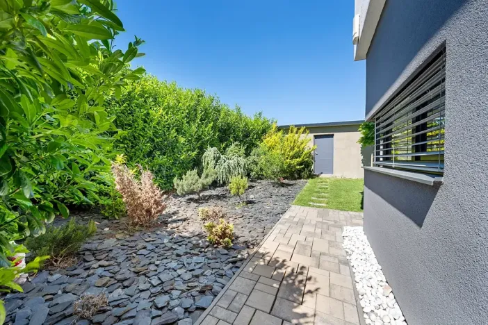 Prodej rodinného domu, Velké Pavlovice, Ostrovecká, 200 m2