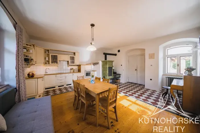 Prodej chalupy, Velenka, 414 m2