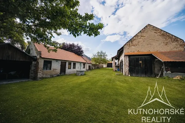 Prodej zemědělské usedlosti, Velenka, 414 m2