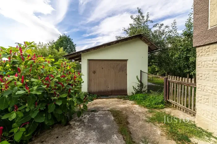 Prodej rodinného domu, Zvole, 520 m2