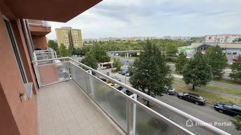 Prodej bytu 2+kk, Praha - Stodůlky, Kodymova, 60 m2