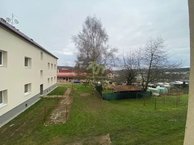 Pronájem bytu 2+1, Holoubkov, 60 m2