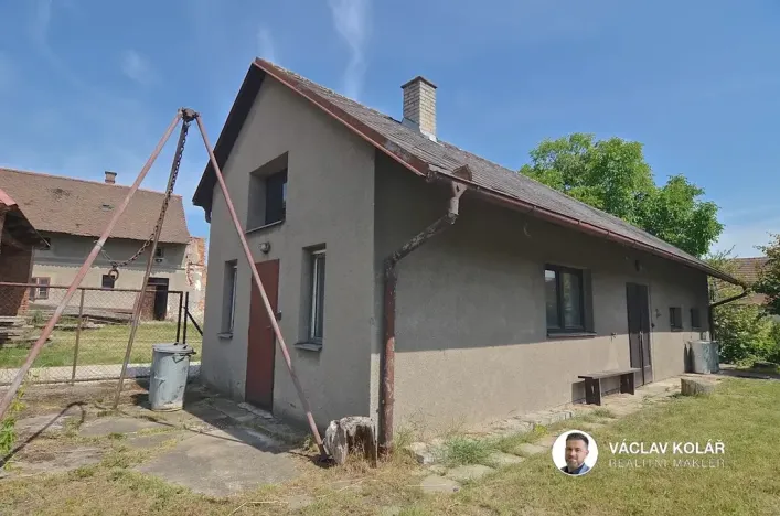 Prodej rodinného domu, Stěžery, Lipová, 186 m2