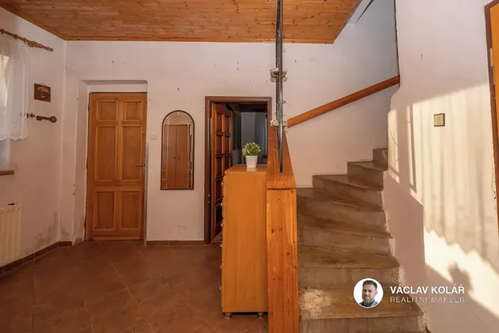 Prodej rodinného domu, Stěžery, Lipová, 186 m2