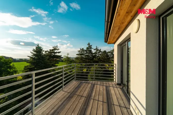 Prodej rodinného domu, Ořech, Karlštejnská, 112 m2