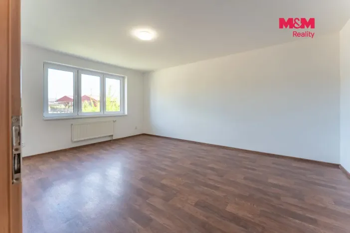 Prodej bytu 4+kk, Kosmonosy, Zahradní, 100 m2