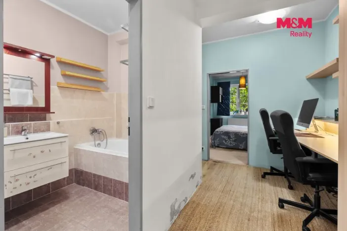 Prodej bytu 2+kk, Holubice - Kozinec, Platanová, 51 m2