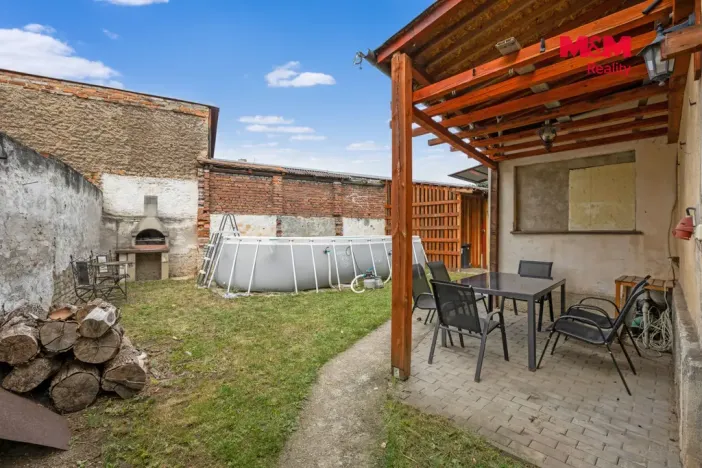Prodej rodinného domu, Králův Dvůr - Počaply, nám. 1. máje, 155 m2