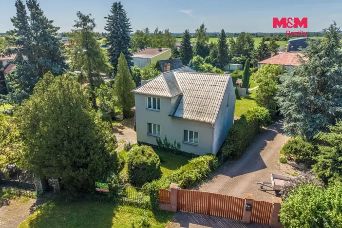 Prodej rodinného domu, Sadská, Pražská, 210 m2