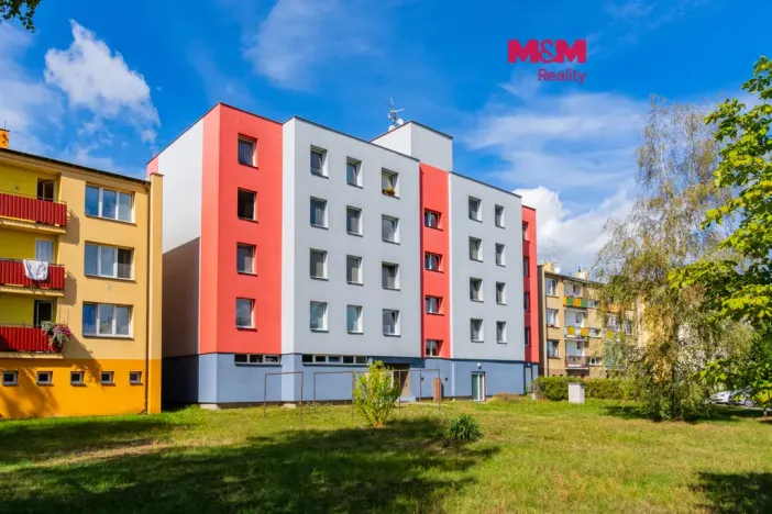 Prodej bytu 3+1, Třeboň - Třeboň II, Táboritská, 70 m2