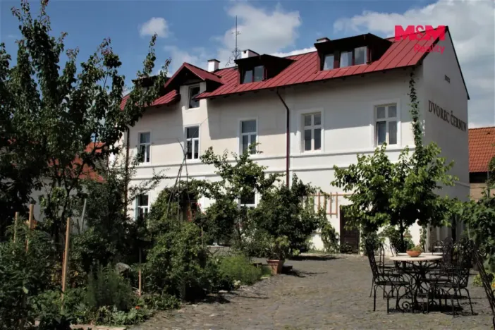 Pronájem bytu 1+kk, Černiv, 28 m2