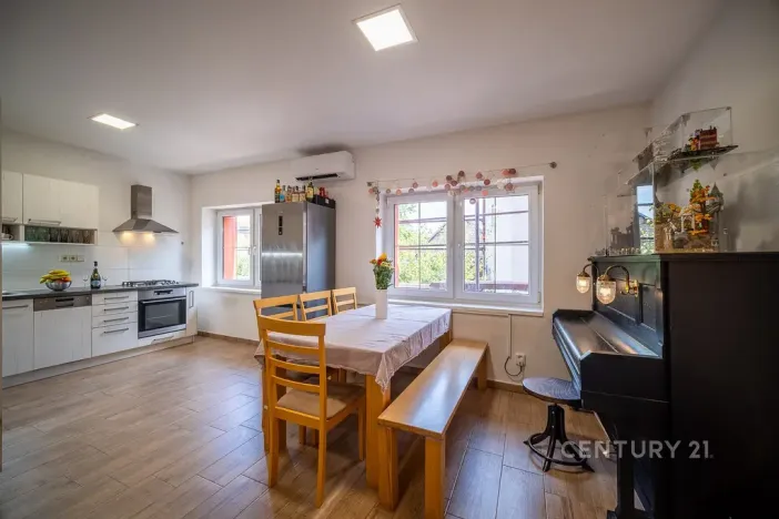 Prodej bytu 3+kk, České Budějovice - České Budějovice 5, Dobrovodská, 62 m2
