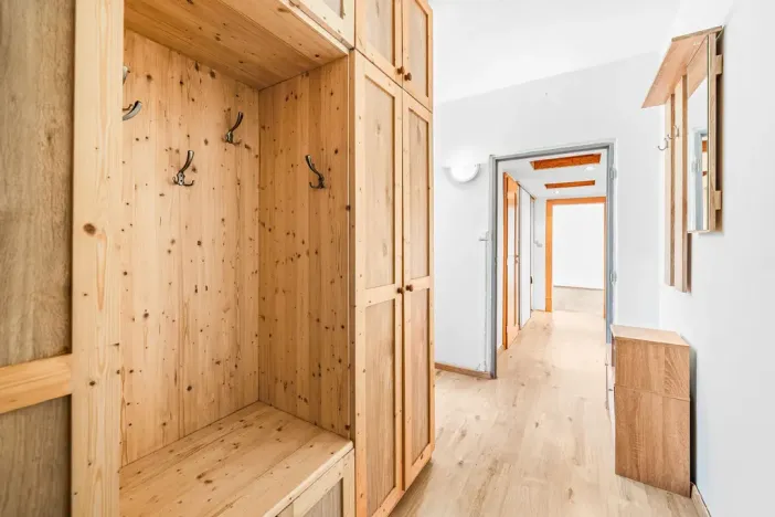 Prodej bytu 3+1, Planá, Zahradní, 70 m2