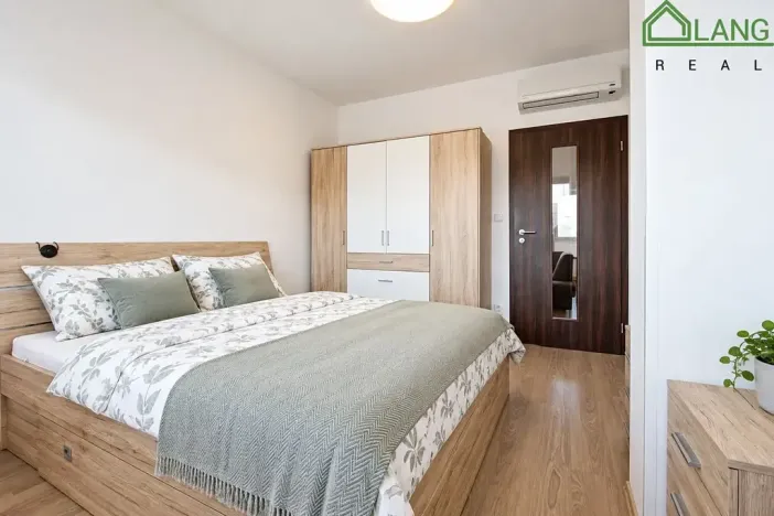 Pronájem bytu 2+kk, Brno, Minská, 55 m2