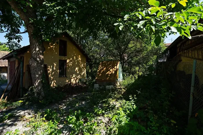 Prodej pozemku pro bydlení, Trnová, 734 m2