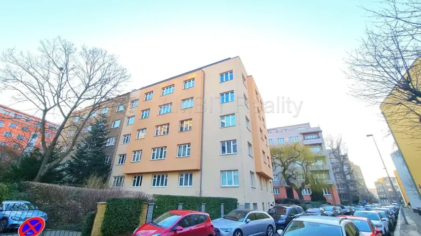 Pronájem bytu 2+kk, Praha - Břevnov, Mládeže, 51 m2