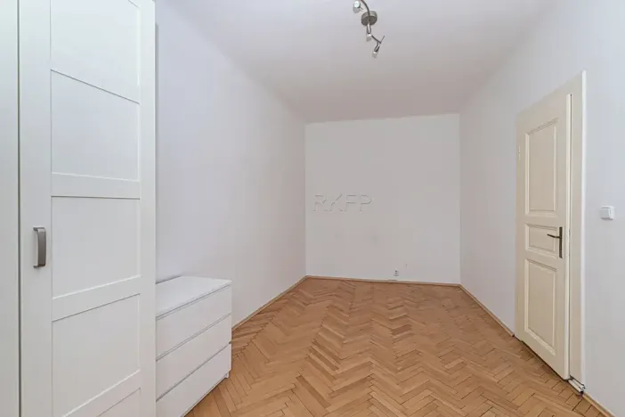 Pronájem bytu 2+1, Praha - Vinohrady, Varšavská, 70 m2