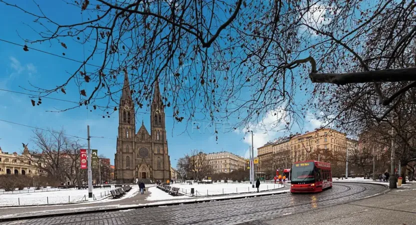 Pronájem bytu 2+1, Praha - Vinohrady, Varšavská, 70 m2