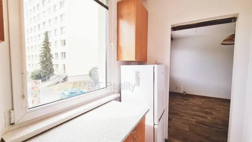 Pronájem bytu 1+kk, Praha - Hostivař, Vajdova, 29 m2