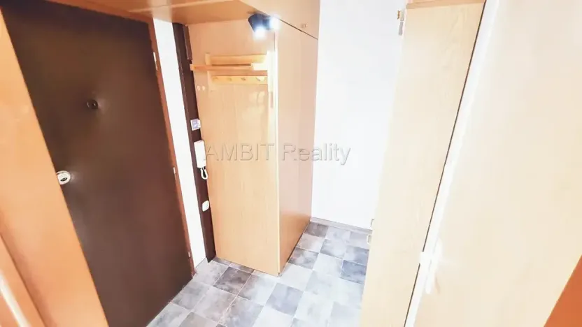 Pronájem bytu 1+kk, Praha - Hostivař, Vajdova, 29 m2
