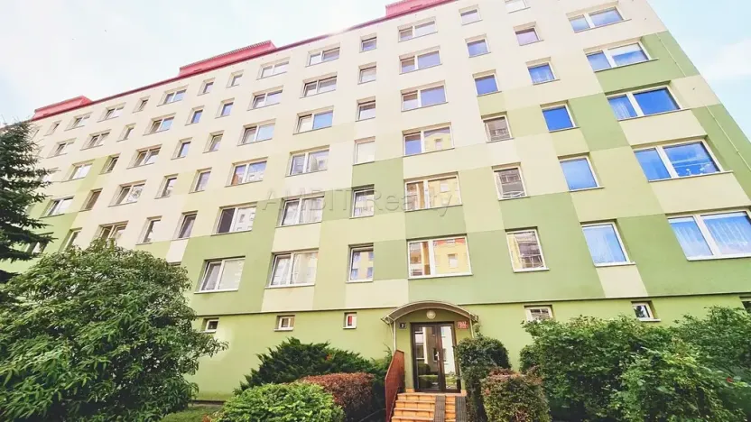 Pronájem bytu 1+kk, Praha - Hostivař, Vajdova, 29 m2