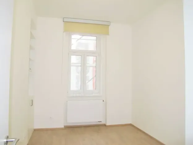Pronájem bytu 2+kk, Praha - Libeň, Vacínova, 37 m2