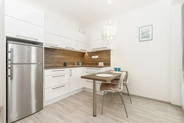 Pronájem bytu 1+kk, Praha - Vysočany, Strnadových, 33 m2