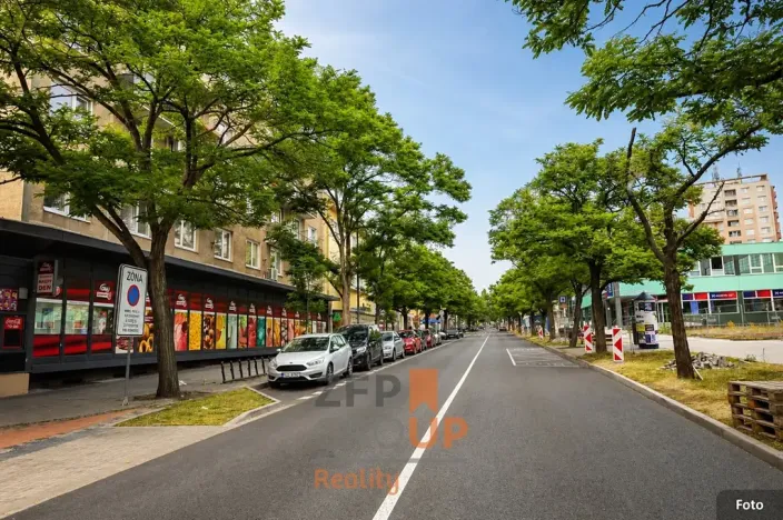 Pronájem bytu 3+kk, Hodonín, Národní třída, 65 m2
