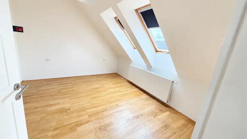 Pronájem bytu 3+kk, Praha - Žižkov, Bořivojova, 83 m2