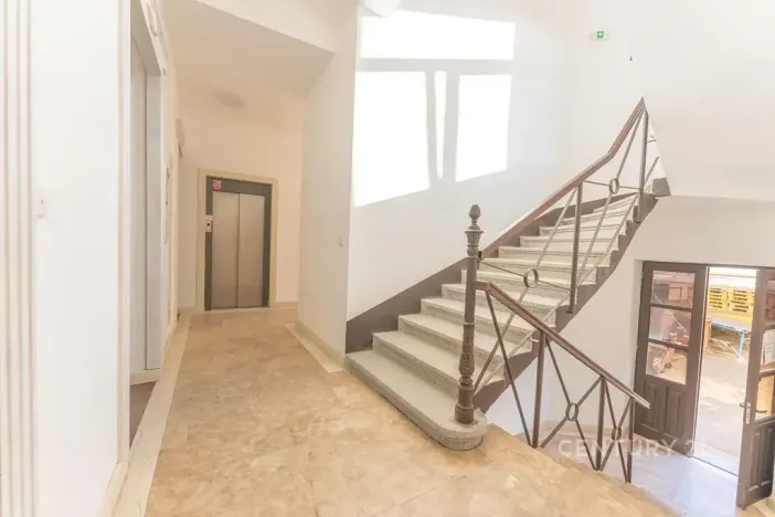 Pronájem bytu 1+kk, Praha - Vinohrady, Perunova, 22 m2