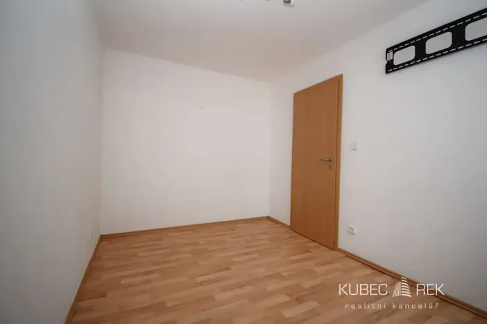 Pronájem bytu 2+kk, Tábor, Budějovická, 38 m2