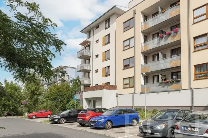 Pronájem bytu 1+kk, Praha - Čakovice, Theinova, 37 m2