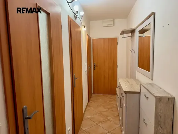 Pronájem bytu 2+1, Nupaky, K Parku, 66 m2