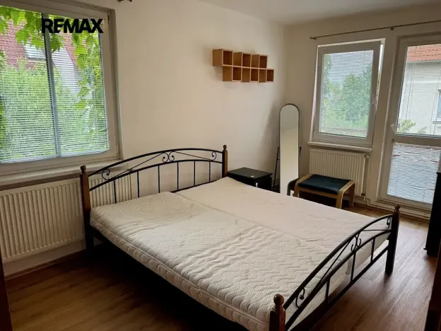 Pronájem bytu 2+1, Nupaky, K Parku, 66 m2