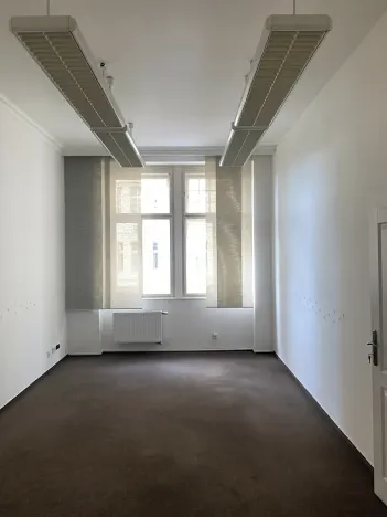 Pronájem kanceláře, Praha - Vinohrady, Chrudimská, 108 m2