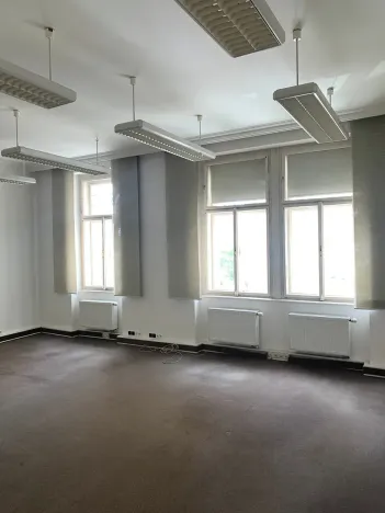 Pronájem kanceláře, Praha - Vinohrady, Chrudimská, 108 m2