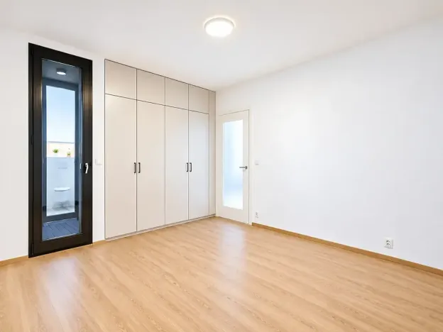 Prodej bytu 3+kk, Praha - Podolí, V rovinách, 80 m2