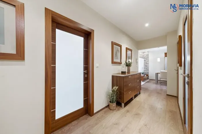 Prodej bytu 3+1, Olomouc, Voskovcova, 94 m2