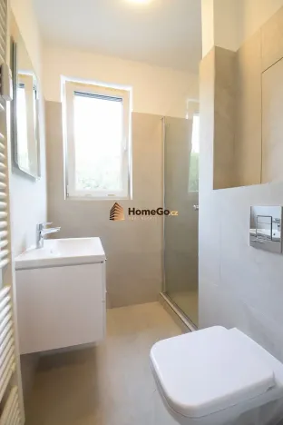 Pronájem bytu 1+kk, Praha - Záběhlice, Mikanova, 51 m2