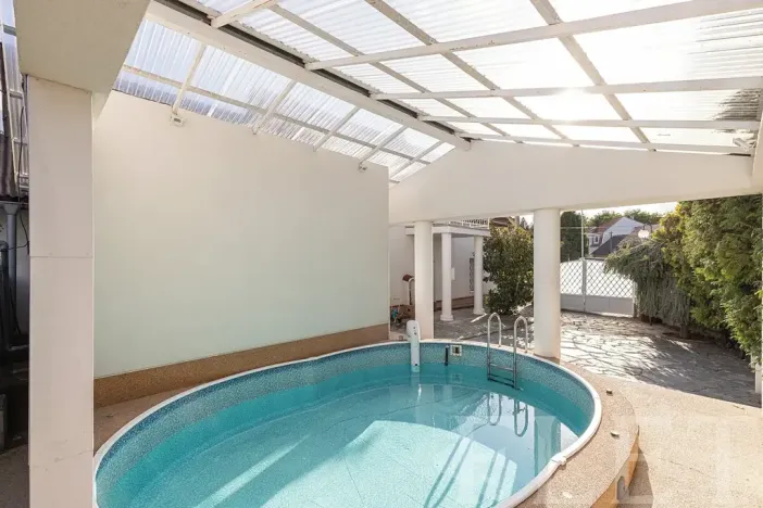 Prodej rodinného domu, Chýnice, Nám. Na Louži, 78 m2