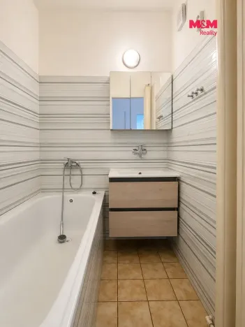 Pronájem bytu 3+1, Most, Žatecká, 78 m2