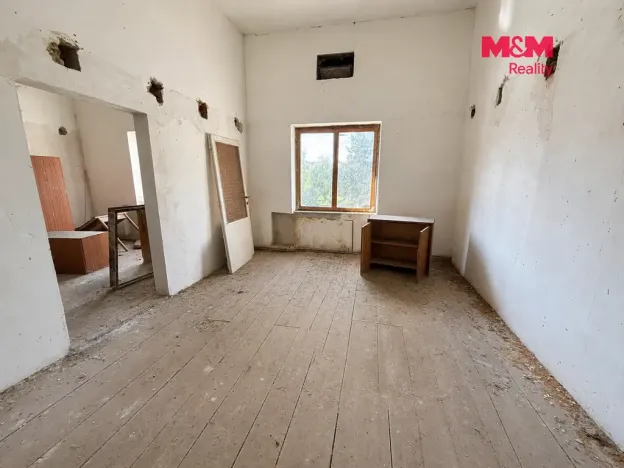 Prodej činžovního domu, Postoloprty, Marxovo náměstí, 620 m2