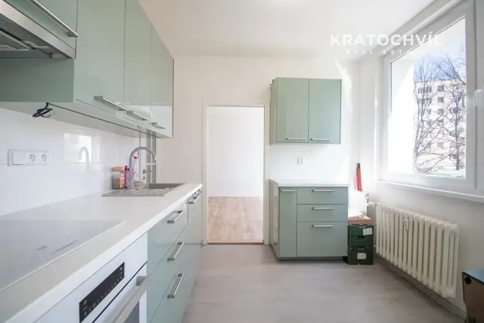 Pronájem bytu 3+1, Praha - Hlubočepy, Gabinova, 79 m2
