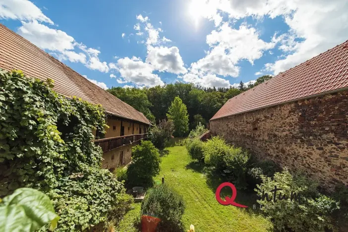Prodej rodinného domu, Dolany nad Vltavou, Hlavní, 180 m2