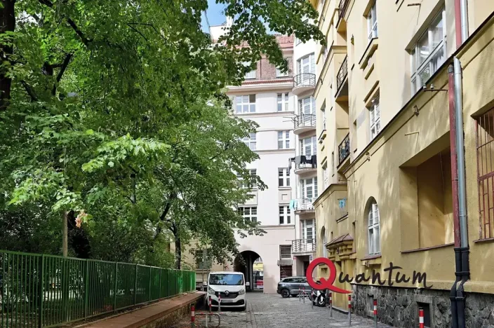 Pronájem bytu 2+kk, Praha - Vinohrady, Vinohradská, 45 m2