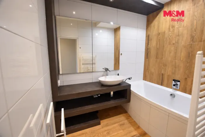 Pronájem bytu 2+kk, Trutnov - Horní Předměstí, Pražská, 66 m2